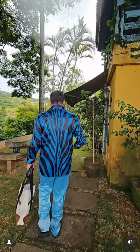 Henri Castelli mostra casa no campo - Foto: Reprodução / Instagram @henricastelli