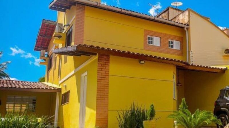 Dono de casa com 199 m², influenciador perde mais de 45 kg e passa por cirurgias