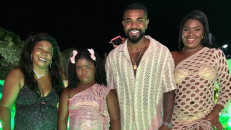 Davi Brito e família - Foto: Reprodução/Instagram