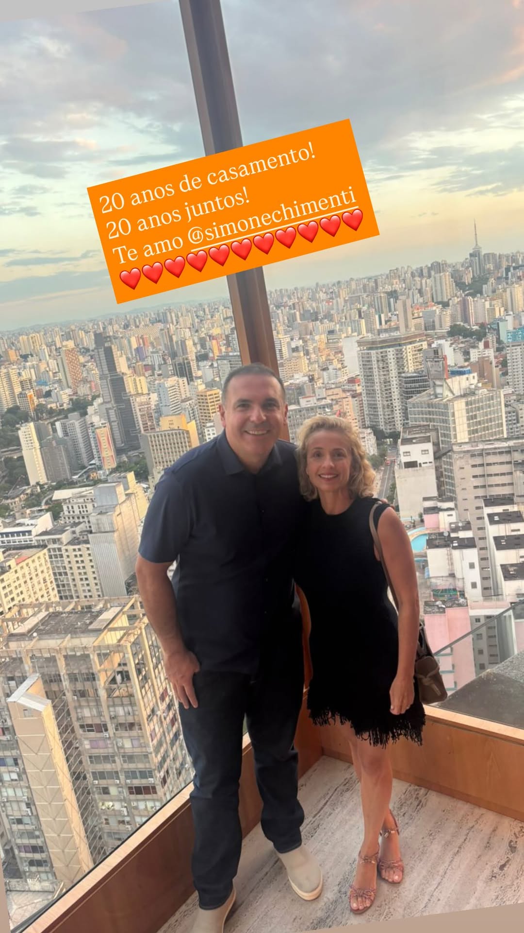 Reinaldo Gottino e a esposa, Simone Chimenti - Foto: Reprodução/Instagram @rgottino