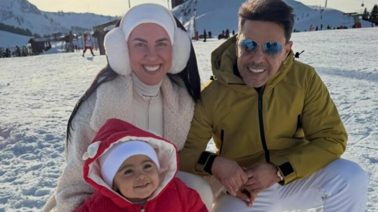 Filha de Zezé Di Camargo e Graciele Lacerda diverte ao fazer graça em viagem na neve
