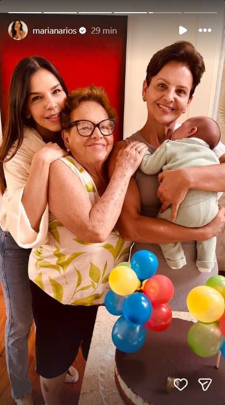 Mariana Rios celebra primeiro mês de vida do filho em família - Foto: Reprodução/Instagram @marianarios