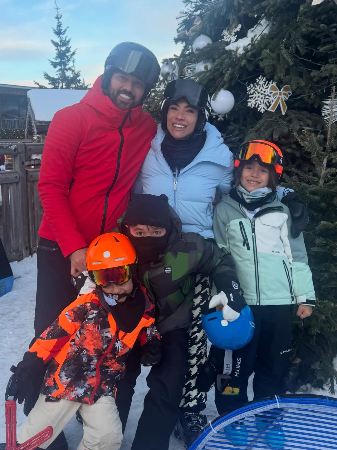 Patricia Abravanel mostra fotos de férias com a família e os filhos - Foto: @patriciaabravanel