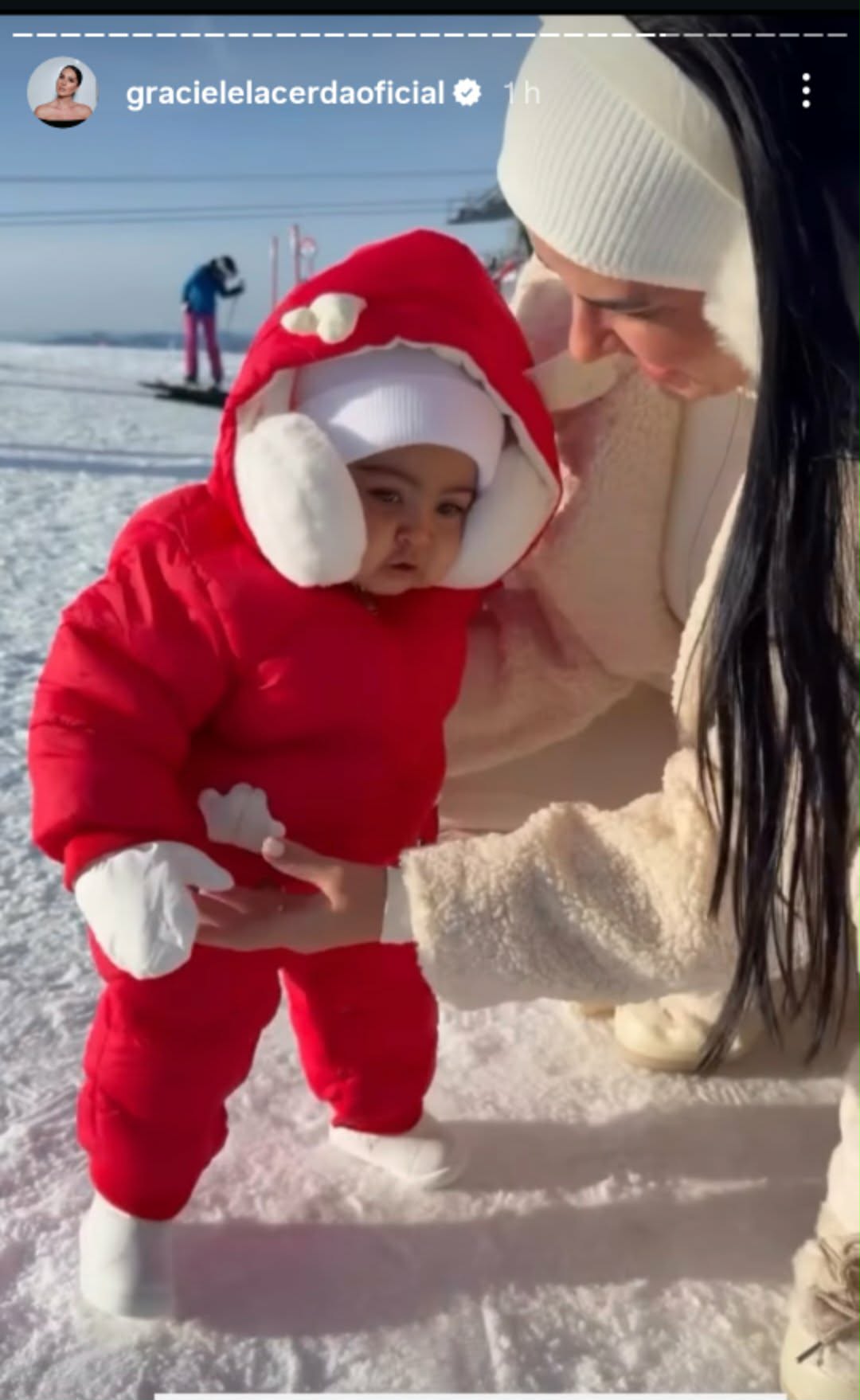 Graciele Lacerda mostra primeira vez da filha na neve - Foto: @gracielelacerdaoficial