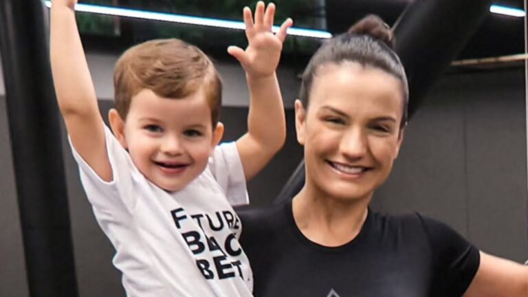 Mulher de Malvino Salvador celebra o aniversário do filho caçula: ‘Criar um homem bom’