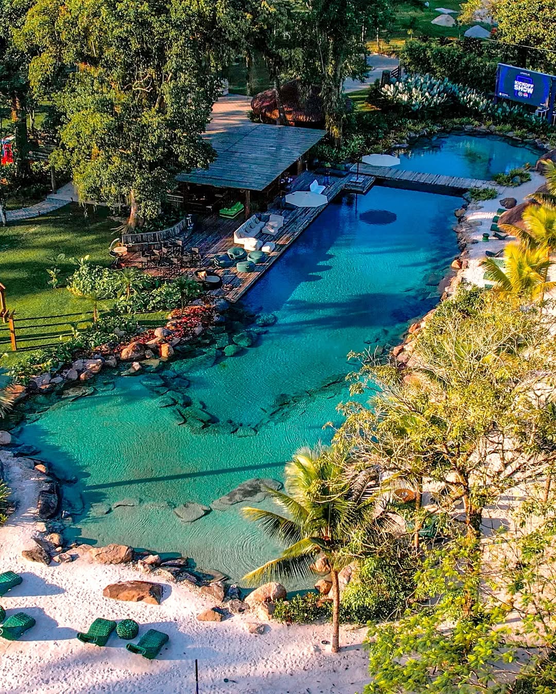 Lago artificial da mansão de Neymar Jr em Mangaratiba - Foto: Reprodução / Instagram @genesisecossistemas
