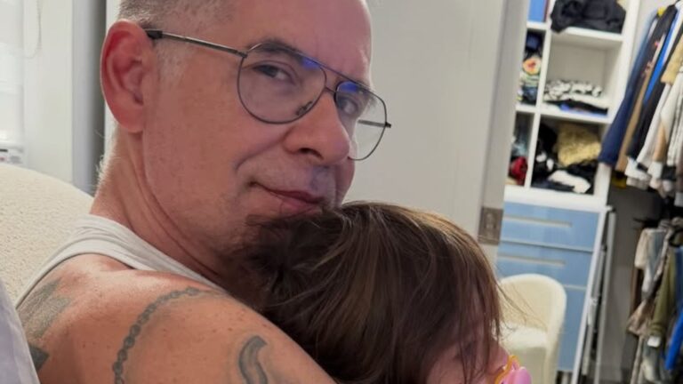 Leandro Hassum se derrete ao relatar atitude encantadora da neta: ‘Meu mundo’
