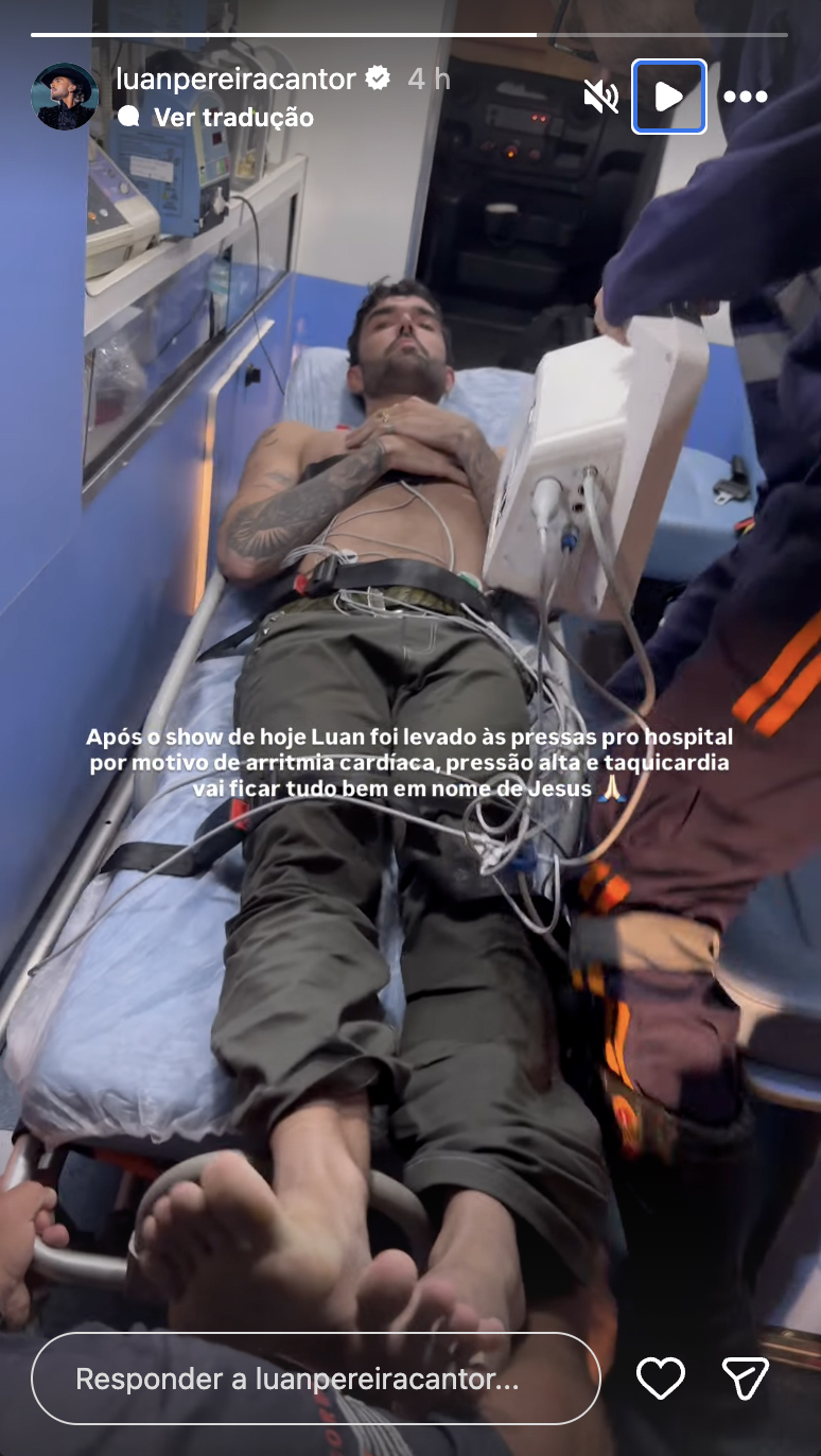 Luan Pereira é socorrido de ambulância - Foto: Reprodução / Instagram