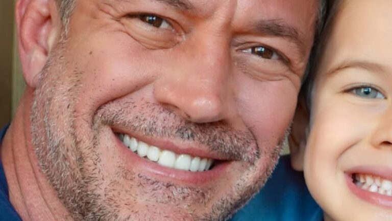 Malvino Salvador encanta ao celebrar 5 anos do filho caçula: ‘O tempo voa’