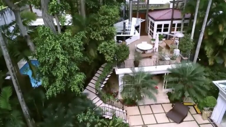 Apresentadora tem mansão de R$ 25 milhões com cozinha digna de estúdio e área verde que impressiona