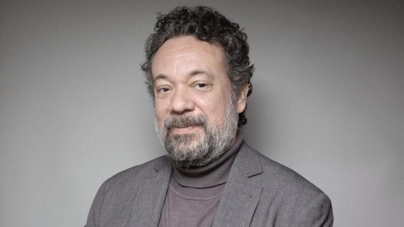 Em Três Graças, Márcio Vito celebra retorno à televisão: 'É uma honra'