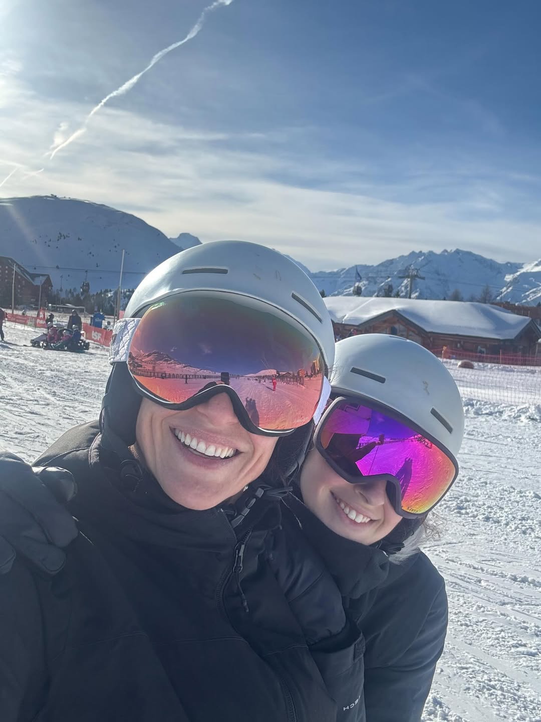 Paula Braun com a filha, Flora - Foto: Reprodução / Instagram @paulabraunoficial