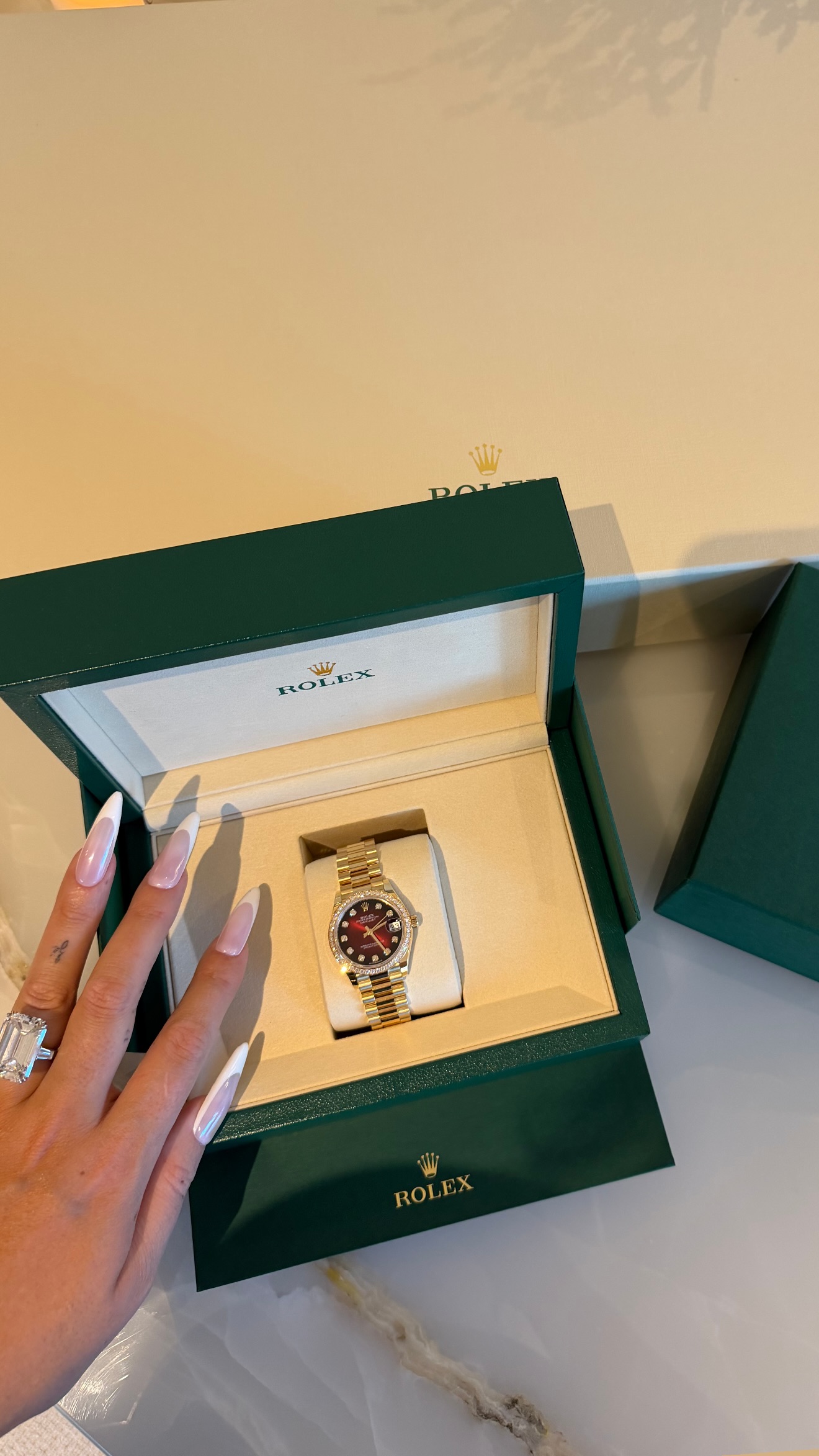Cristiano Ronaldo presenteia Georgina Rodríguez com relógio luxuoso - Foto: Reprodução / Instagram