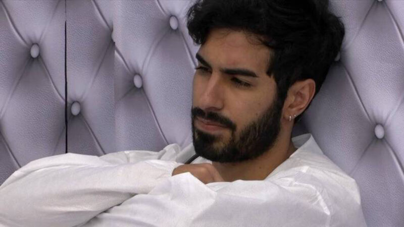 BBB 26: Ricardinho toma decisão radical no Quarto Branco