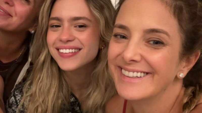 Ticiane Pinheiro posta foto com a irmã e a sobrinha