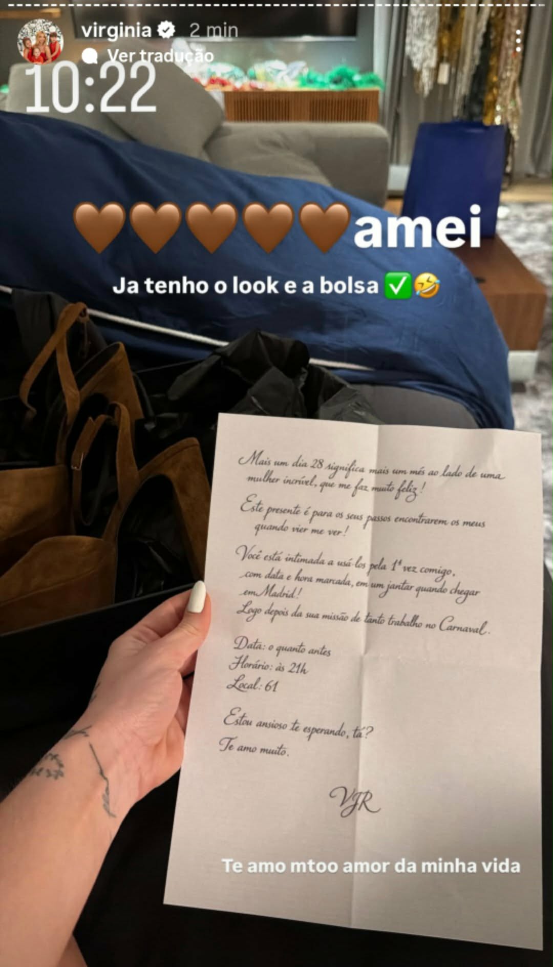 Virginia ganha presente de Vini Jr.