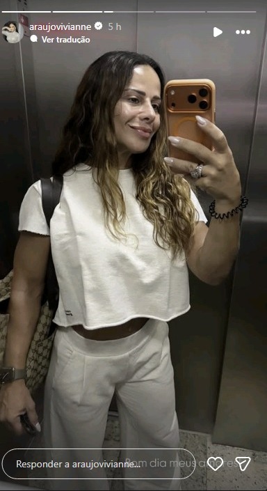 Viviane Araújo - Foto: Reprodução / Instagram @araujovivianne