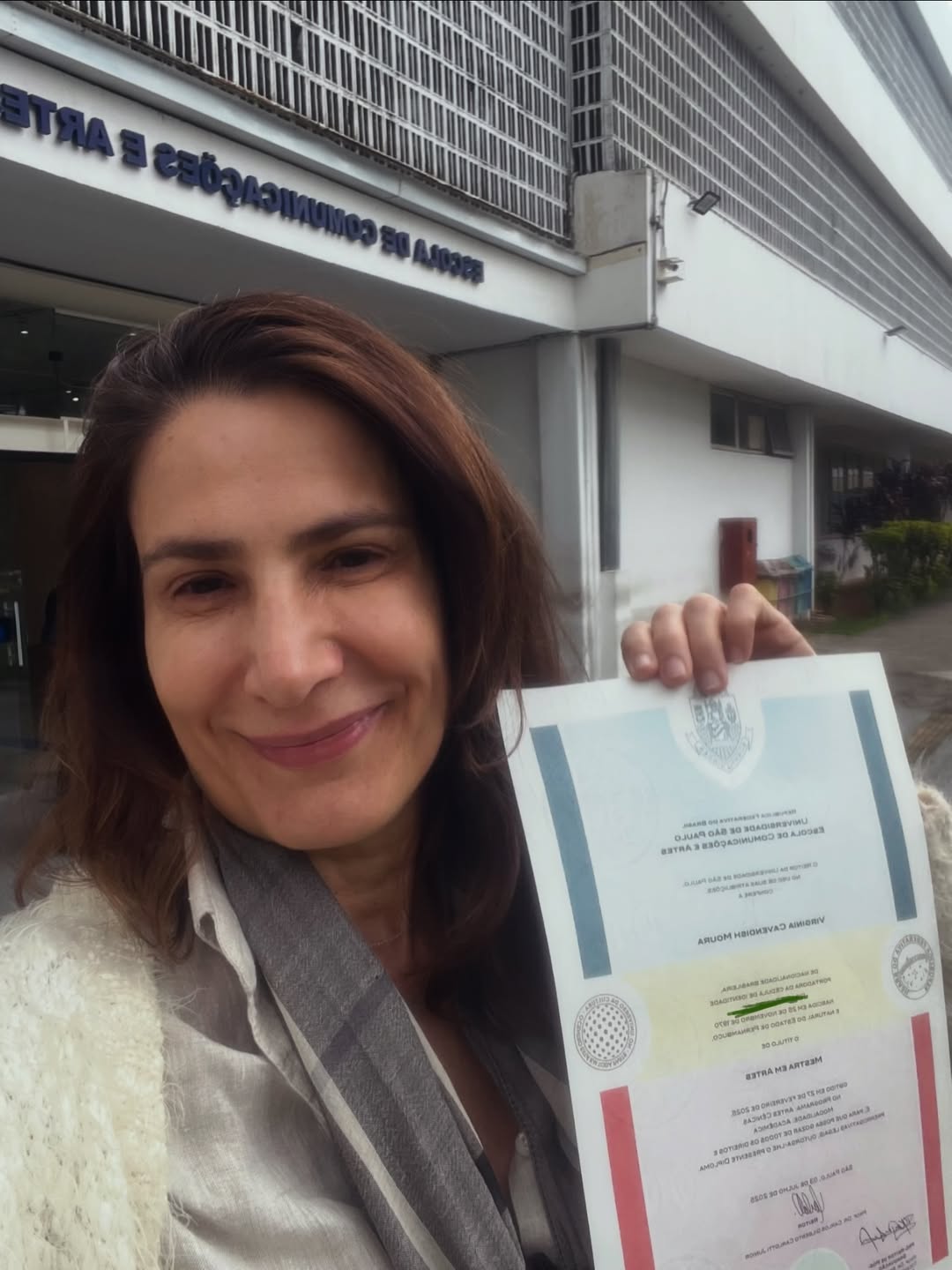 Virginia Cavendish conquista título de mestre na USP — Foto: Reprodução/ Instagram