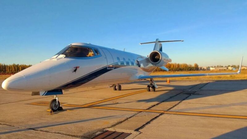 Avião de R$ 102 milhões e guarda dos filhos: Separação de cantora vira disputa milionária