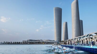 Campeonato Mundial de Triathlon T100 em Lusail no Qatar - Foto: T100 Triathlon via Getty Images 