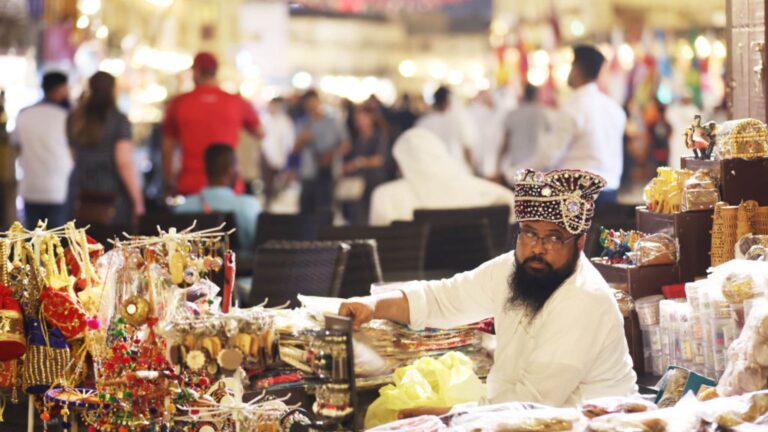 Como funcionam os dias úteis no Qatar? País alterou fim de semana há 22 anos