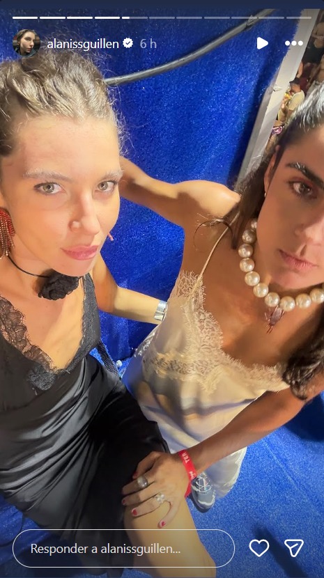 Alanis Guillen com a namorada, Giovanna Reis, em Salvador - Foto: Reprodução/Instagram @alanissguillen