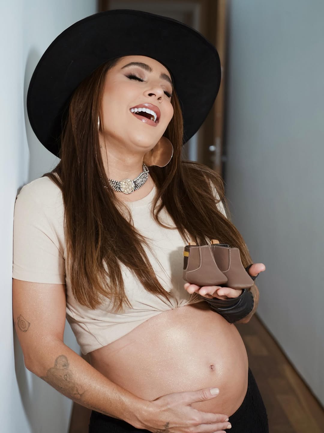 Lauana Prado mostra barriga de grávida - Foto: Reprodução / Instagram @lauanaprado 