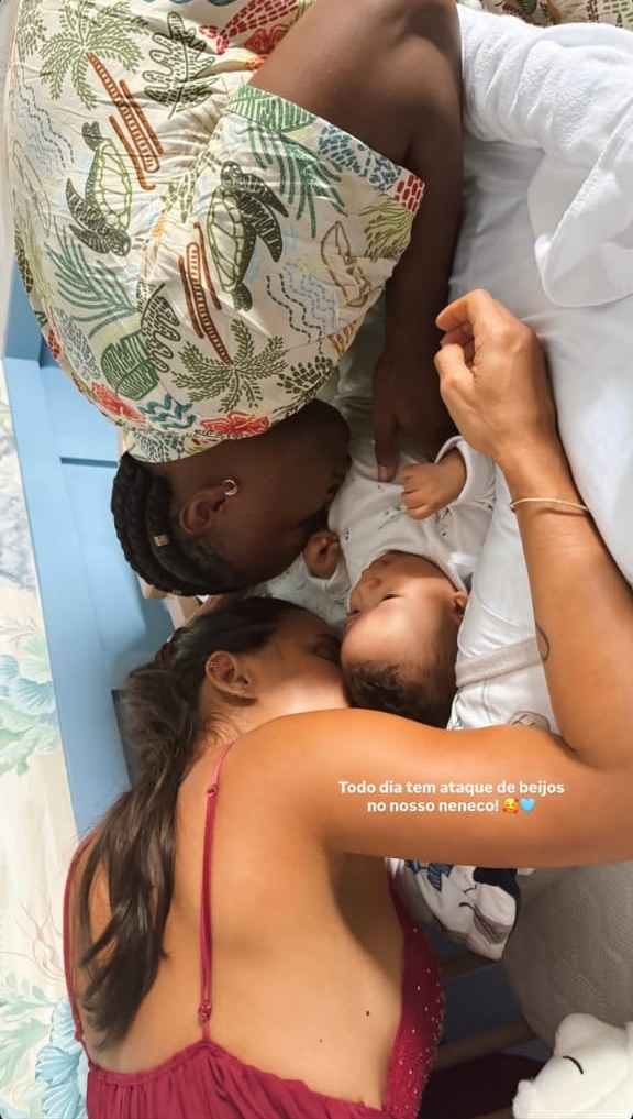 Carol Peixinho