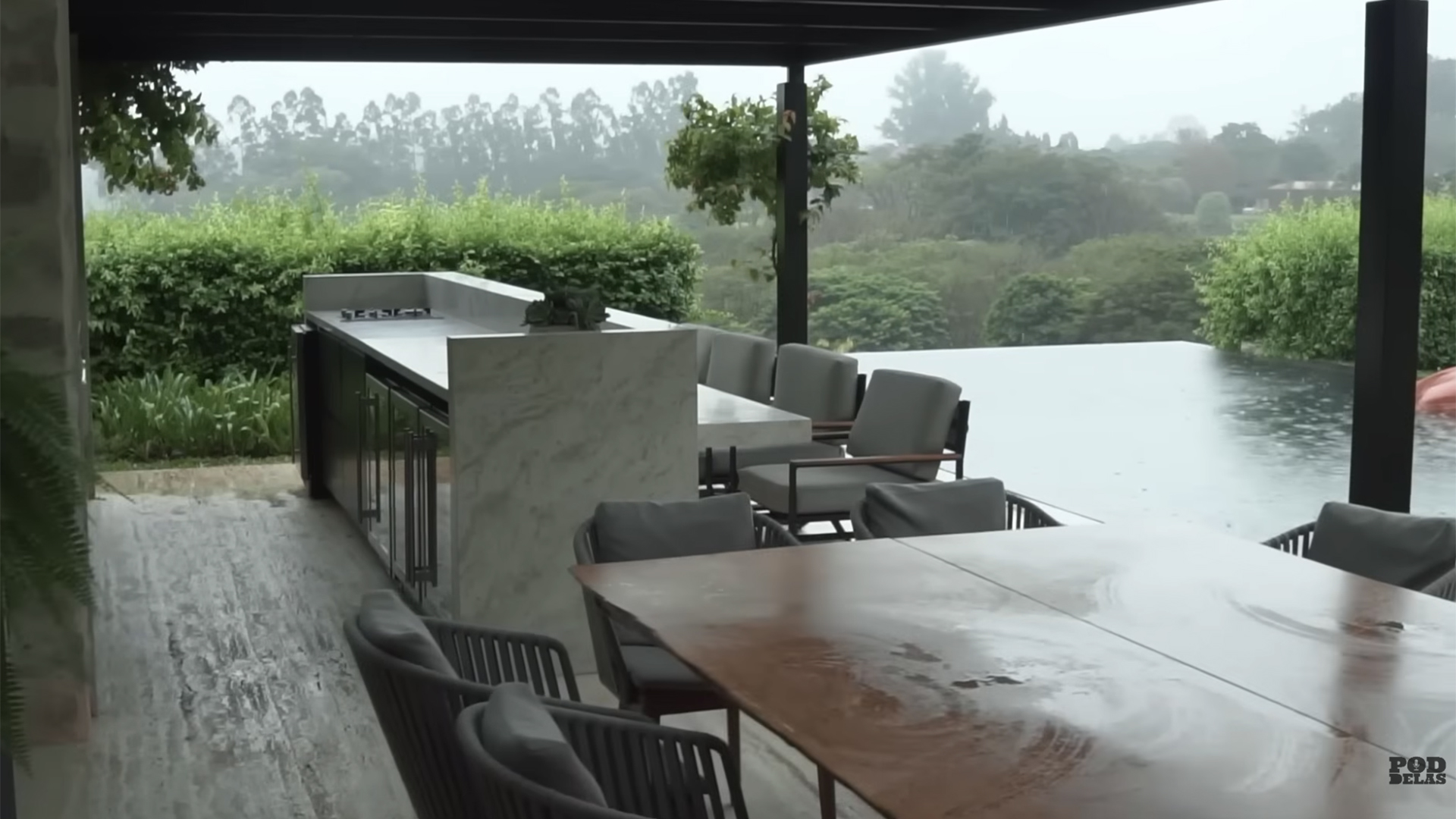 Casa de campo de Karla Felmanas - Foto: Reprodução / YouTube PodDelas