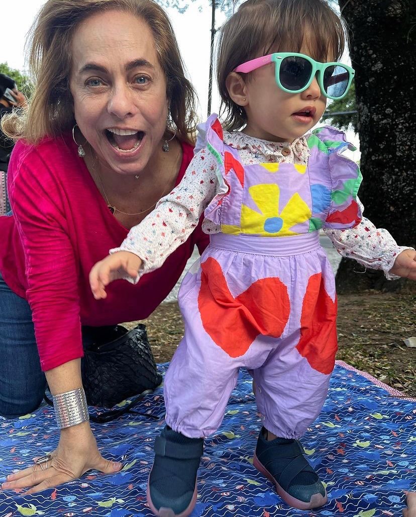 Cissa Guimarães com a neta, Filipa - Foto: Reprodução / Instagram @cissaguimaraes 