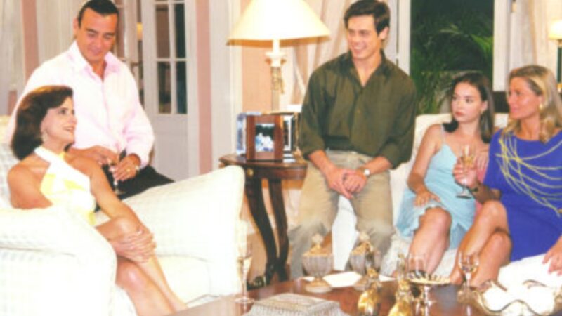 Aos 74 anos, atriz veterana retorna às novelas da Globo após quase uma década afastada