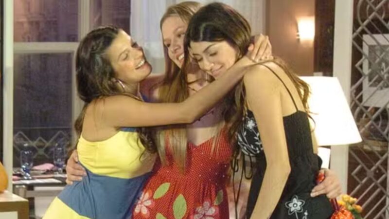 Protagonistas Cecília, Vivian e Marcela em Malhação 2007 - Foto: Fabrício Mota / Globo