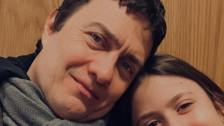 Filhas de Gabriel Braga Nunes impressionam com beleza em fotos com o pai: ‘Que lindas’