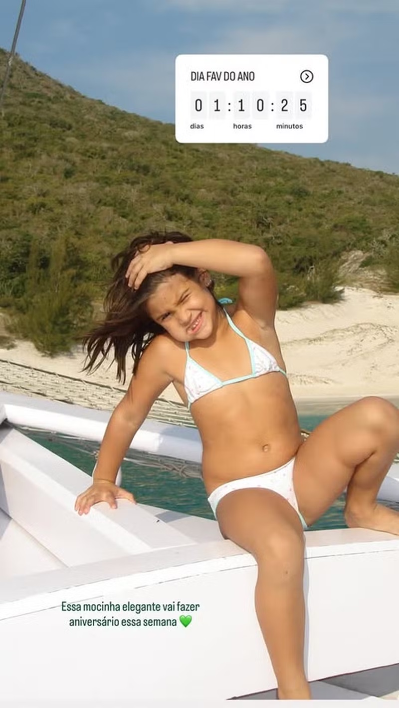 Giulia Costa resgata foto de sua infância — Foto: Reprodução/Instagram
