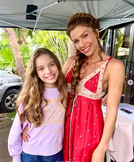 Grazi Massafera e Ana interpretam Dona Beja - Foto: Instagram