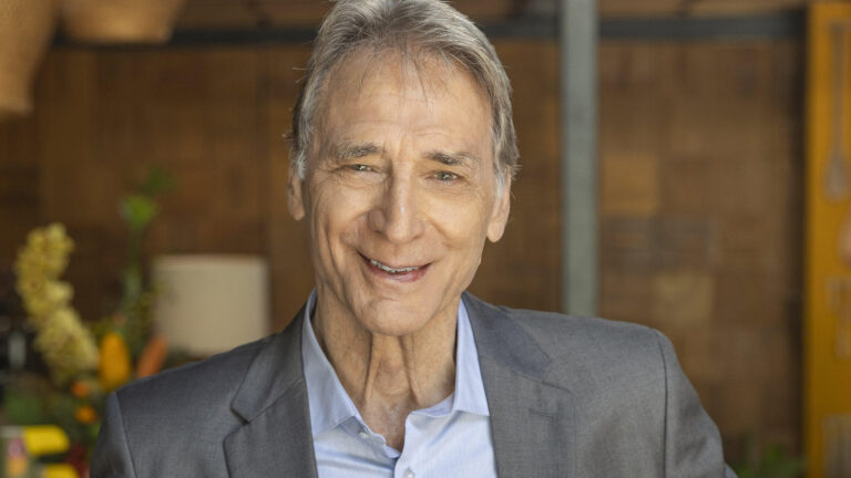 Aos 74 anos, Herson Capri sofre infarto. Saiba qual é o estado de saúde dele