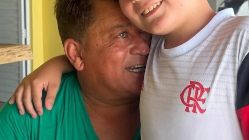 Leonardo com o neto Noah - Foto: @leonardo