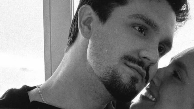 Luan Santana mostra foto rara com a mãe em data especial: ‘Confidente’