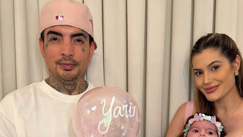 MC Guimê e Fernanda Stroschein celebram 2 meses da filha - Foto: Reprodução / Instagram @mcguime