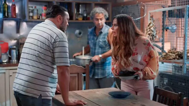 Três Graças: Misael expõe motivo do fim do relacionamento com Consuelo no passado