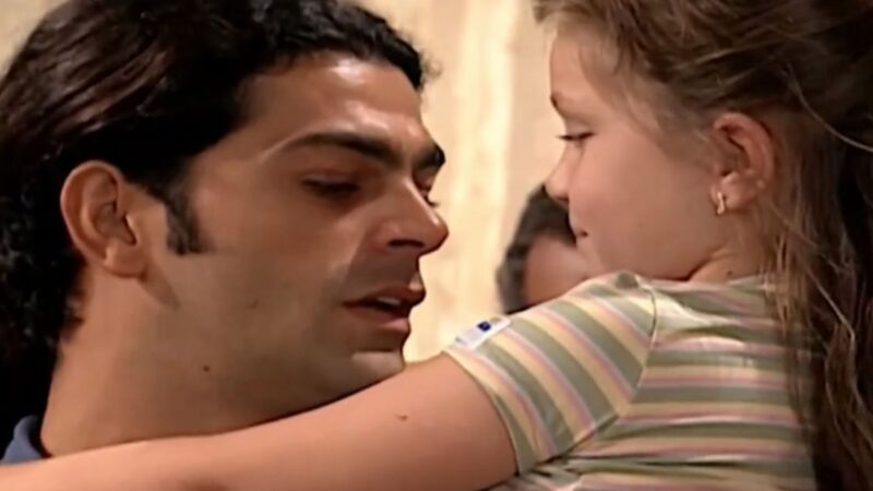 Nando (Eduardo Moscovis) e Sandrinha (Cecília Dassi) em Por Amor - Foto: Reprodução / TV Globo