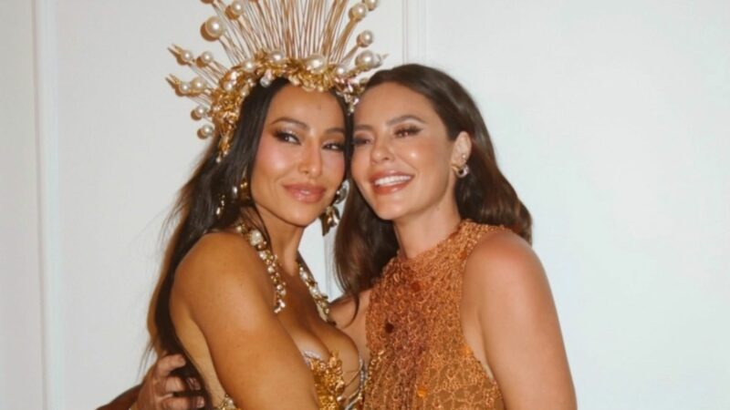 Paolla Oliveira surpreende com look para aniversário de Sabrina Sato: ‘É muita beleza’