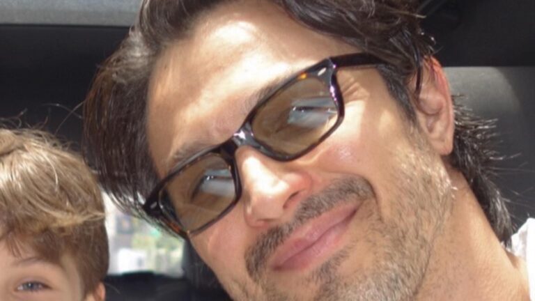 Ele cresceu! Filho de Romulo Estrela surge ‘grandão’ em foto com os pais