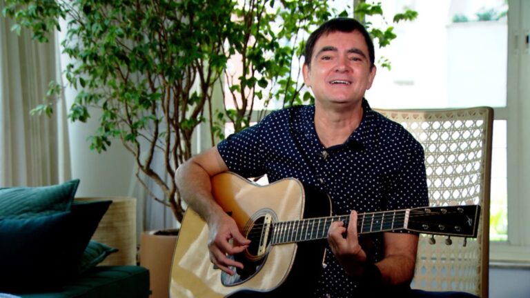 Ao 59 anos, Samuel Rosa fala sobre se tornar pai pela quarta vez