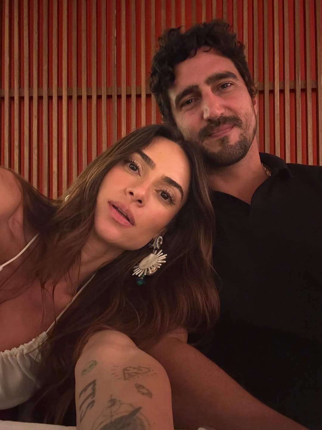 Thaila Ayala e Renato Góes - Foto: Reprodução / Instagram @thailaayala