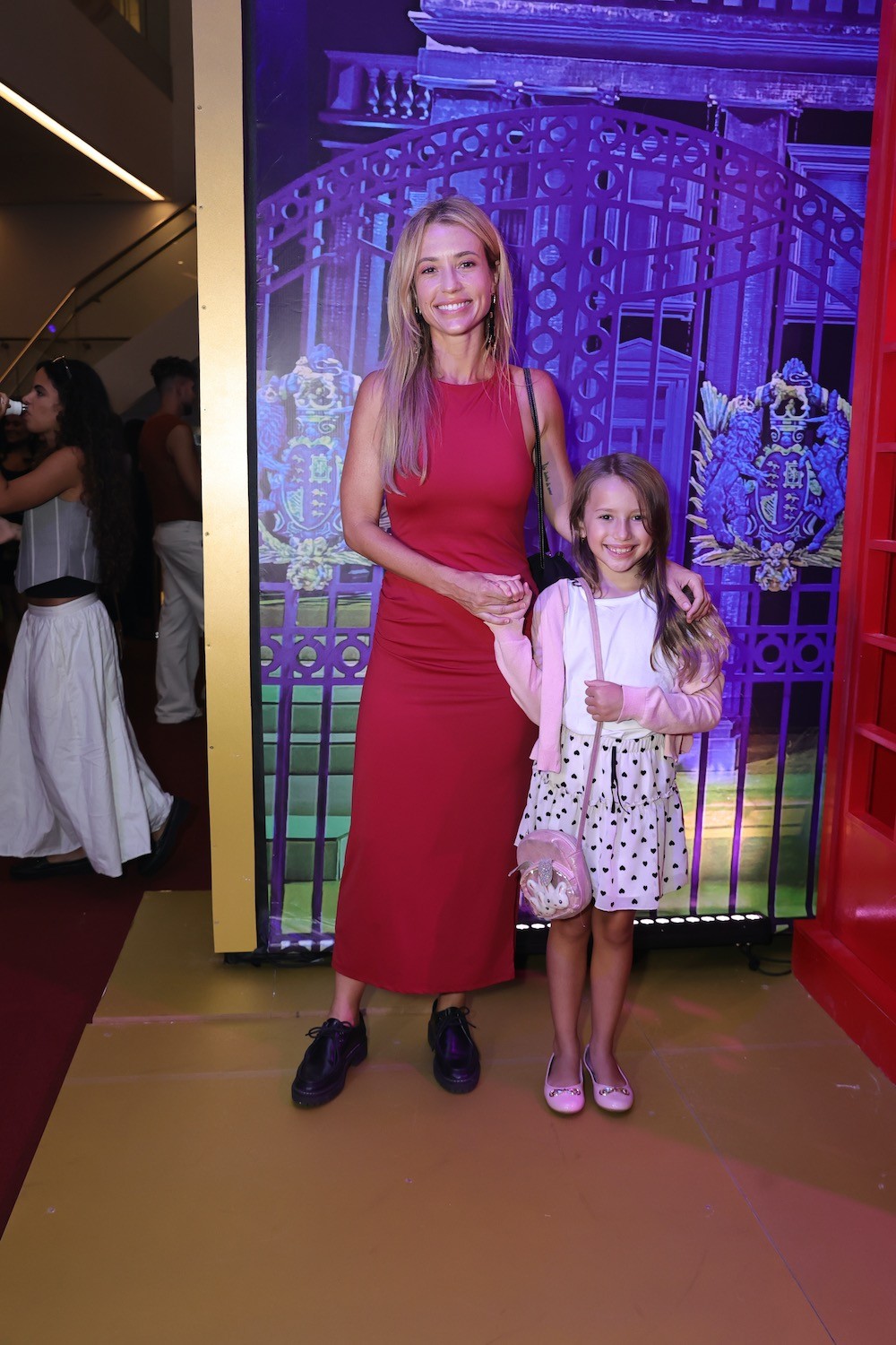 Juliana Didone e a filha, Liz — Foto: Anderson Bordê / AgNews