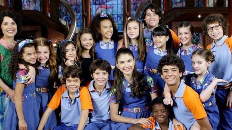Aos 24 anos, ex-vilã de Chiquititas brilha no streaming da Globo e na música
