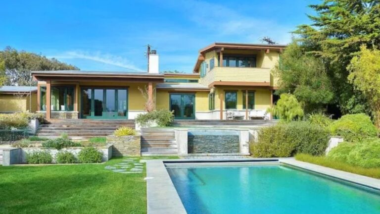 Aos 49 anos, vocalista do Coldplay celebra aniversário com mansão de R$ 79 mi em Malibu