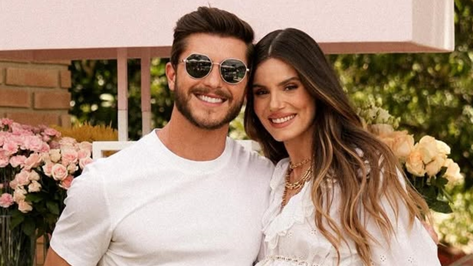 Klebber Toledo e Camila Queiroz - Foto: Reprodução/Instagram @camilaqueiroz