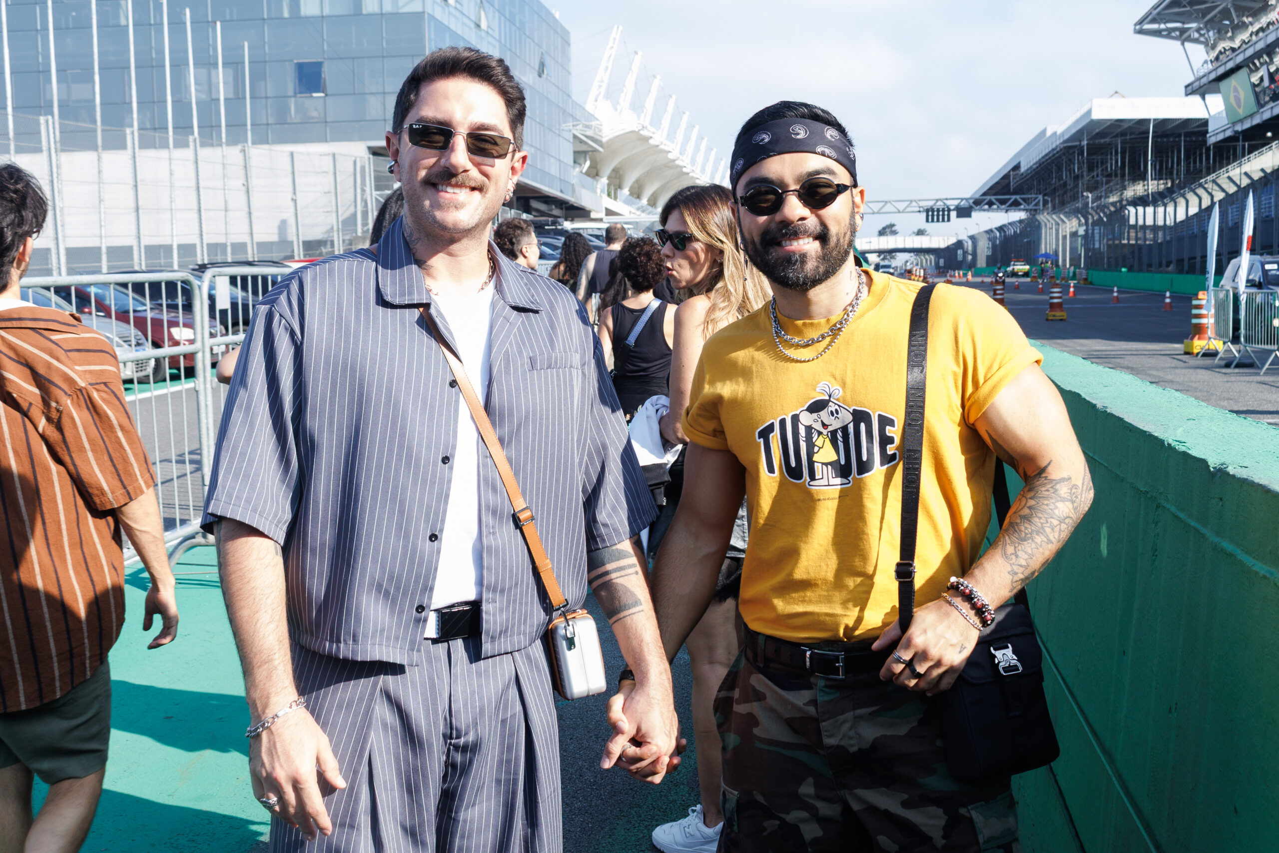 Mauro de Sousa e o marido - Foto: Clayton Felizardo / Brazilnews